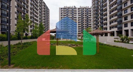 Residential - Condo/Apartment - Madrid, Madrid, Madrid - SP