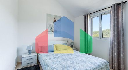 Дом в Ковачах, Котор