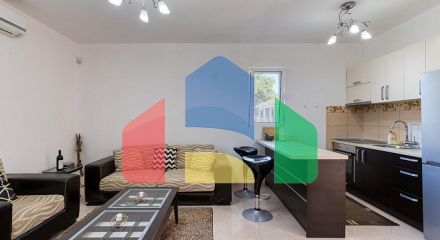 Дом в Ковачах, Котор