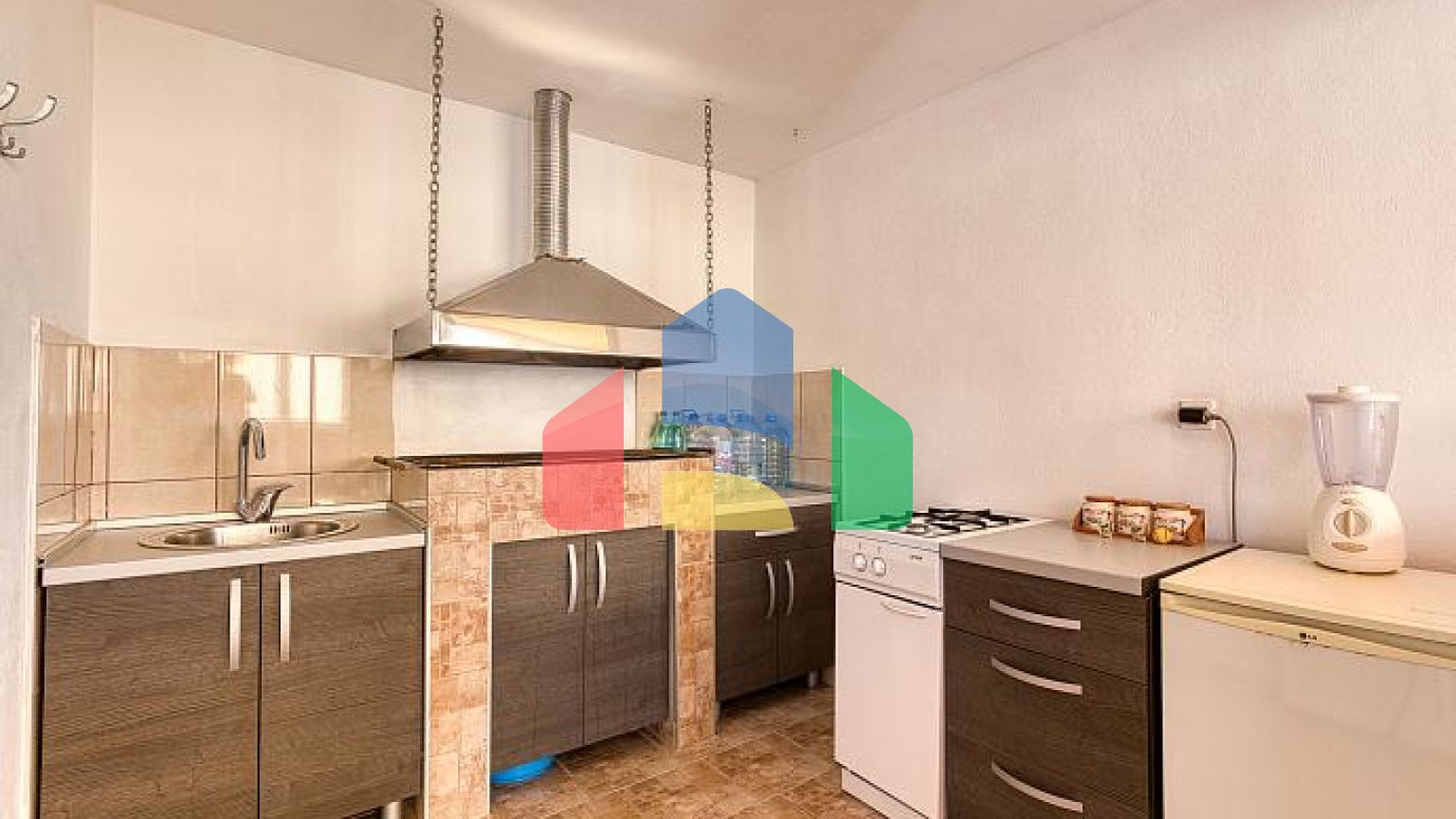 Дом в Ковачах, Котор