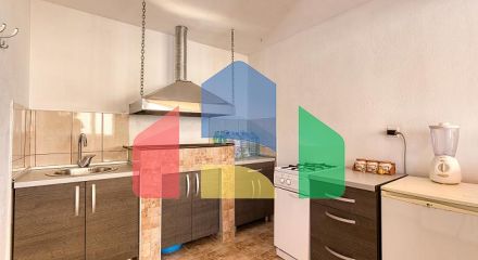 Дом в Ковачах, Котор