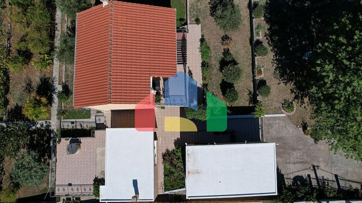 Дом в Ковачах, Котор