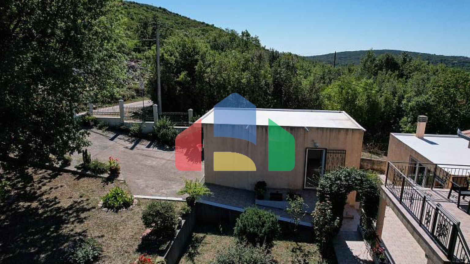 Дом в Ковачах, Котор