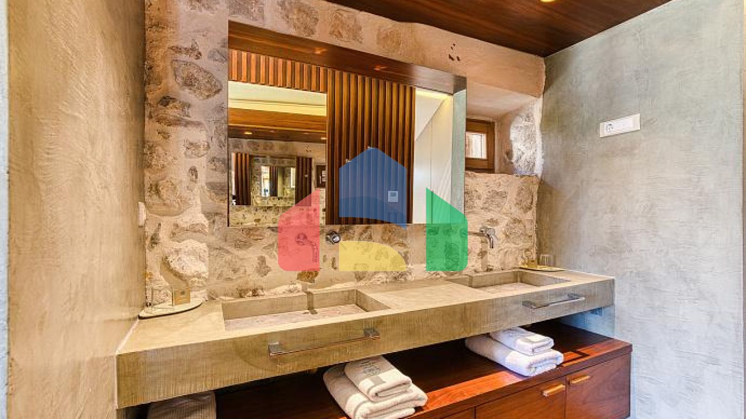 Роскошная вилла с панорамным видом на море – сочетание элегантности и уюта