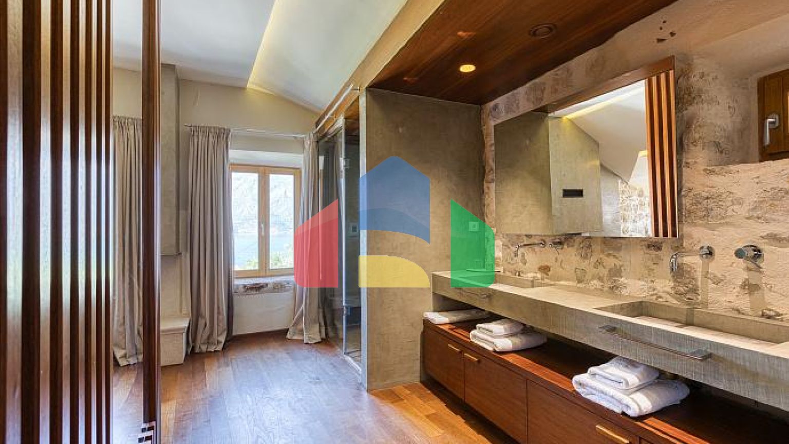 Роскошная вилла с панорамным видом на море – сочетание элегантности и уюта