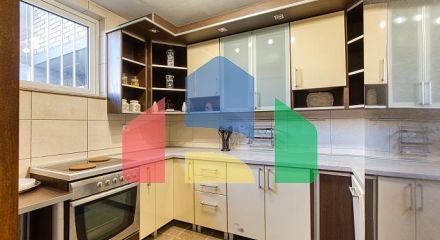 Просторная квартира в самом центре Будвы — рядом со Старым городом и пляжем