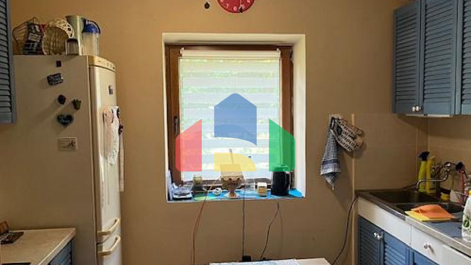 Прекрасная недвижимость с двумя домами в долине реки Зета