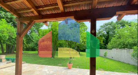 Прекрасная недвижимость с двумя домами в долине реки Зета Прекрасная недвижимость с двумя домами в долине реки Зета