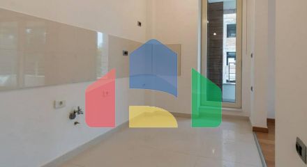 Трехкомнатная квартира в элитной части Подгорицы