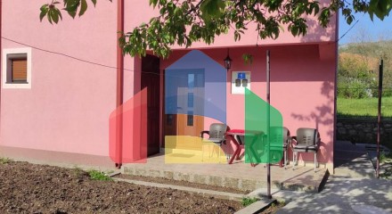 Property for sale consisting of two houses in Cetinje