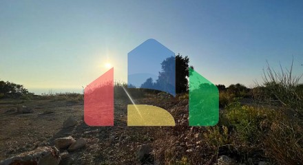 Plot of land with sea view in Pechurice