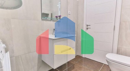 Квартира с тремя спальнями в Бечичах, 86м²