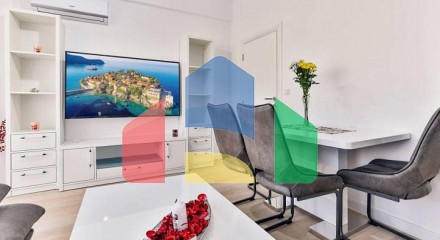 Квартира с тремя спальнями в Бечичах, 86м²