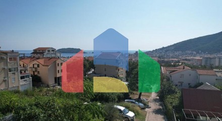 A plot of 261m² in Budva