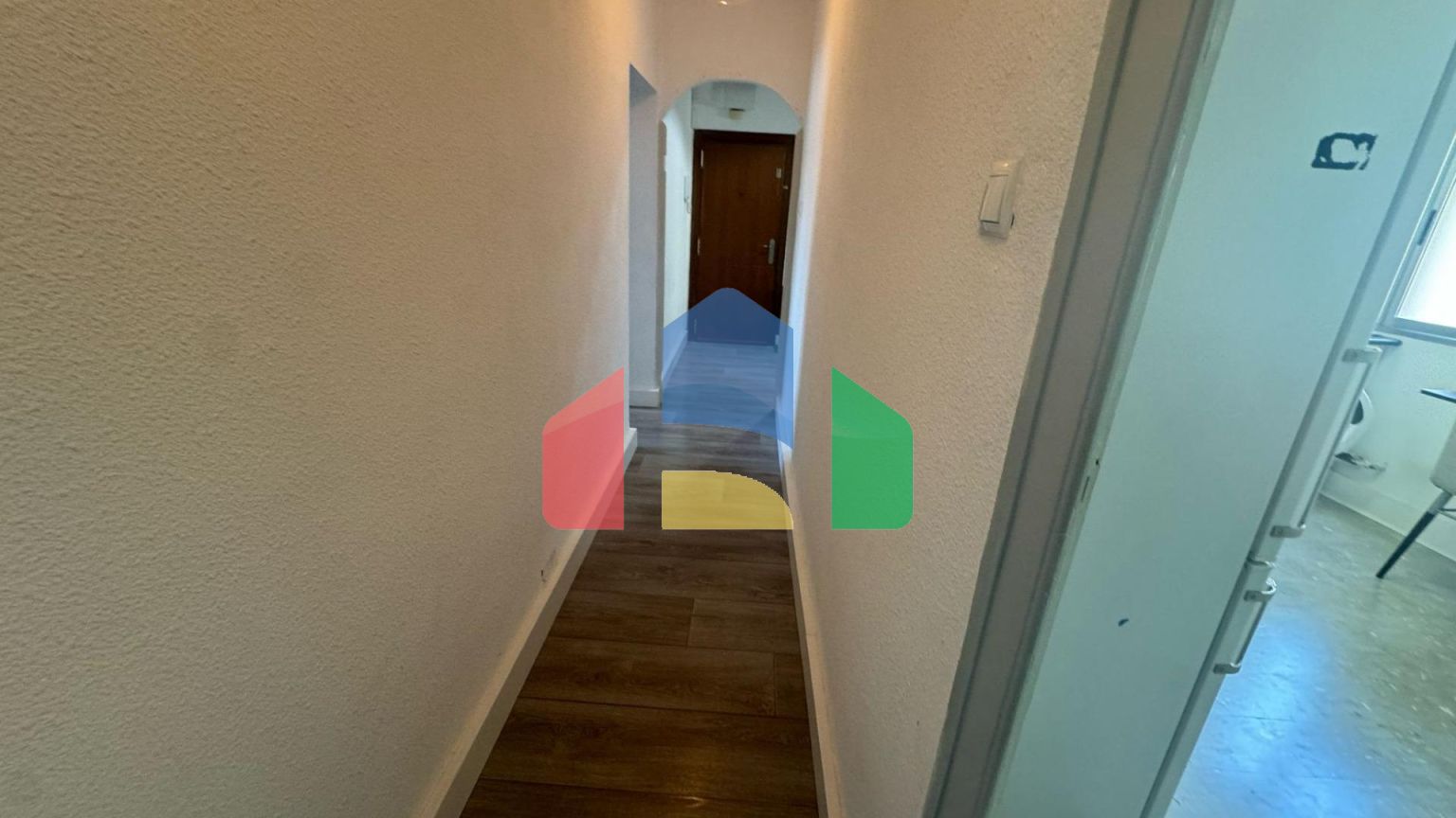 Просторная квартира с 3 спальнями рядом с парком Турия