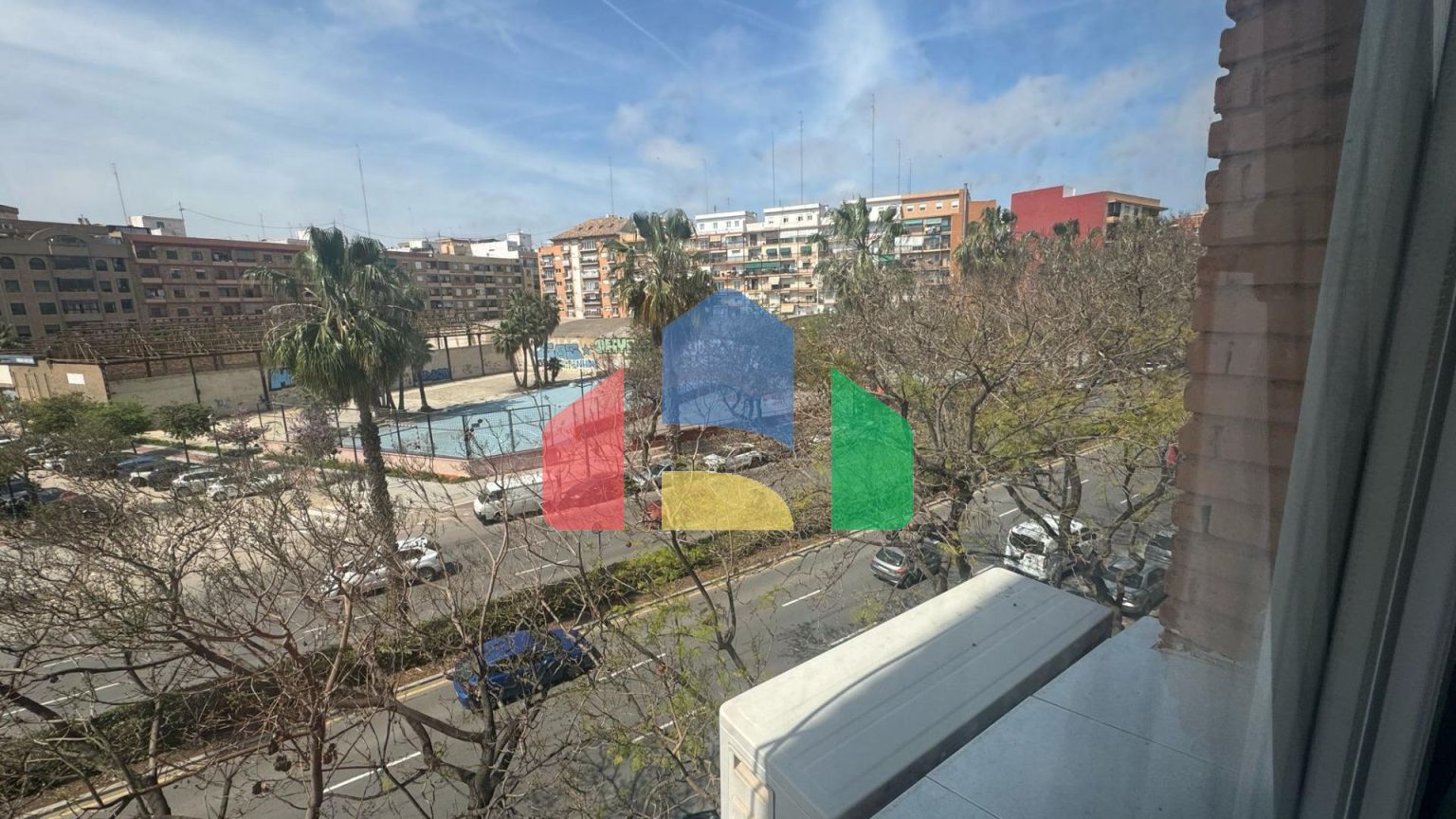 Просторная квартира с 3 спальнями рядом с парком Турия