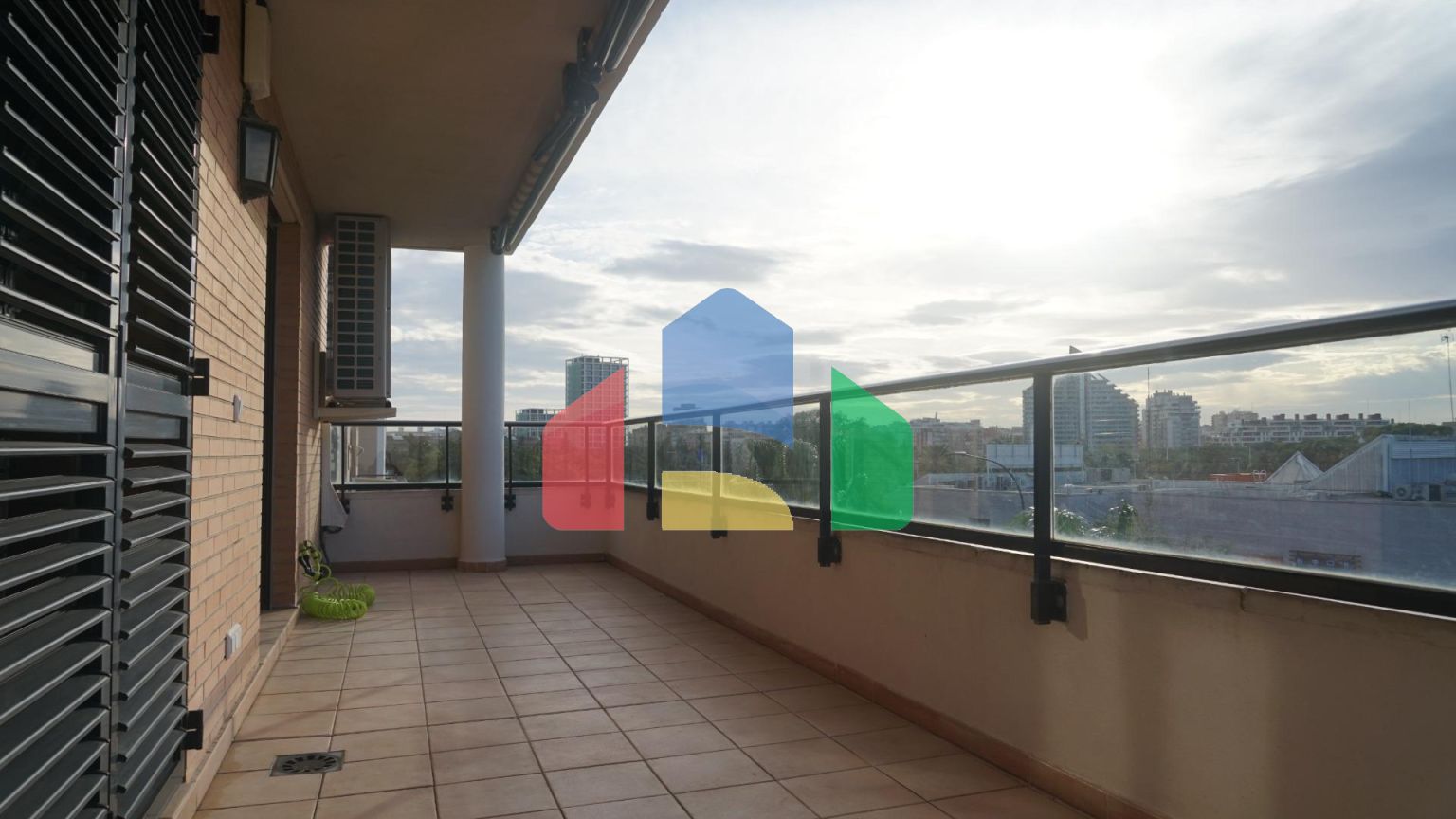 Апартаменты в Valencia ID V252