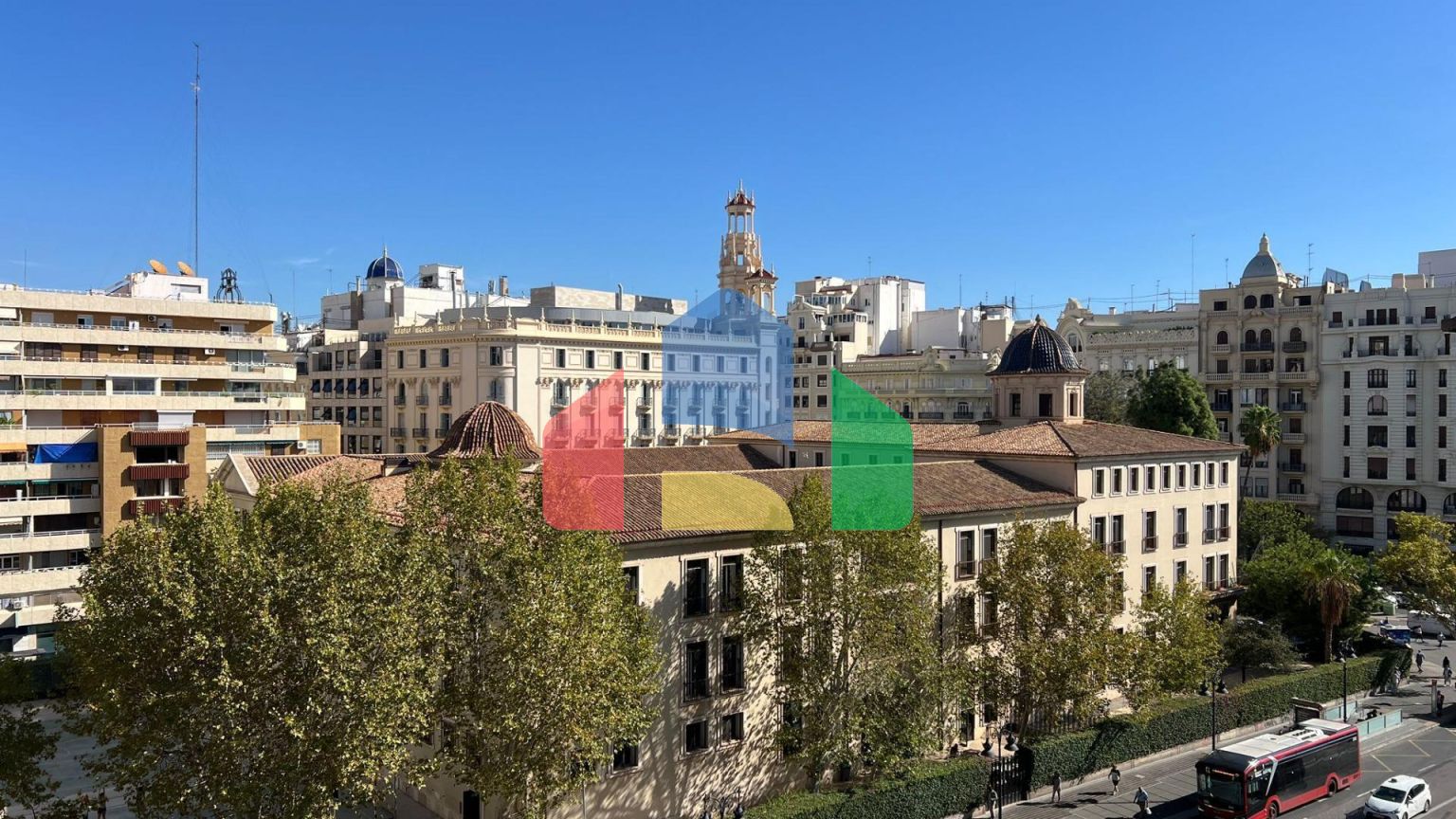 Дуплекс в Valencia ID V300