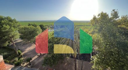 ПРОДАЁТСЯ ЖИВОПИСНАЯ КВАРТИРА В САЛЕРЕ!!!