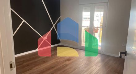 Просторная квартира с патио 25 м² в Patraix