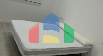 Просторная квартира с патио 25 м² в Patraix