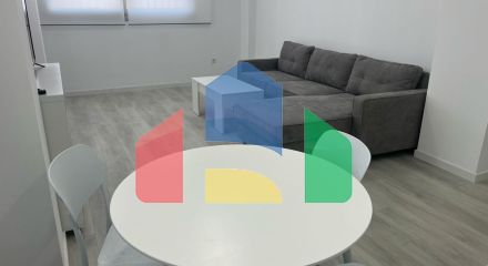 Просторная квартира с патио 25 м² в Patraix