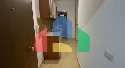 Студия с балконом, р-н Голем, 40 м.кв