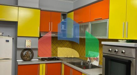 1+1 с двориком, р-н Шкемби, 45 м.кв