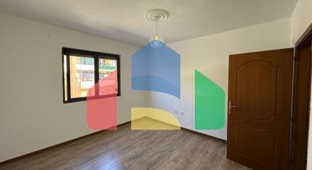 1+1 с ремонтом, р-н Стадиона, 53 м.кв