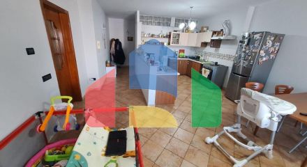 3+2 with 2 balconies, city Center, 143 sq.m
