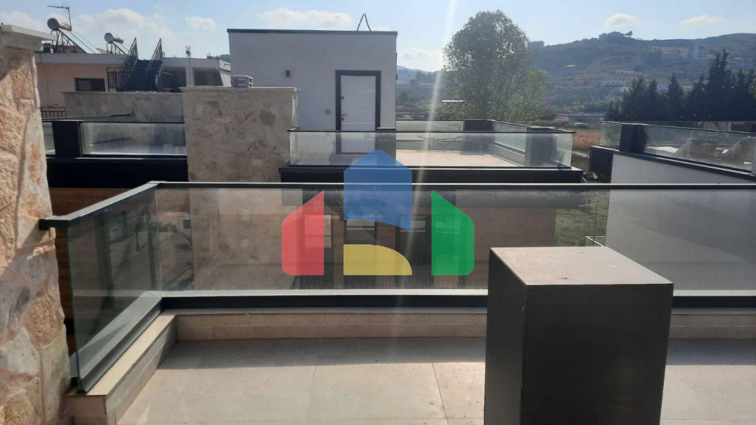 Таунхаус 2+1 с террасой, район Голем, 150 м.кв + 60 м.кв терасса 