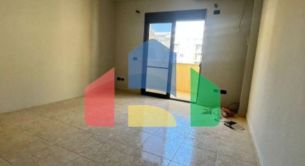 1+1 with balcony, Golem area, 60 sq.m 
