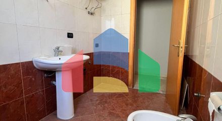 1+1 with balcony, Golem area, 60 sq.m 