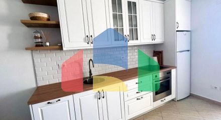 2+1 с 2 балконами, Голем, 83 м.кв