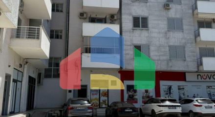1+1 с балконом, Голем возле отеля Flower, 62 м.кв