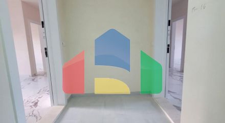 1+1 с балконом, Голем, 64 м.кв