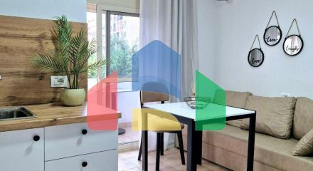 Студия с ремонтом, р-н Пляж, 28 м.кв