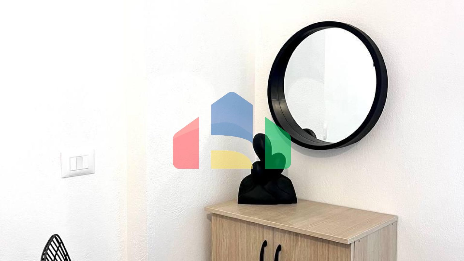 1+1 с балконом, р-н Пляж Иллирия, 54 м.кв