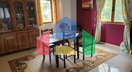 2+1 с балконом, р-н Мали Робит, 85 м.кв