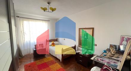 2+1 с балконом, Центр р-н Дворца Спорта, 156 м.кв 2+1 с балконом, Центр р-н Дворца Спорта, 156 м.кв