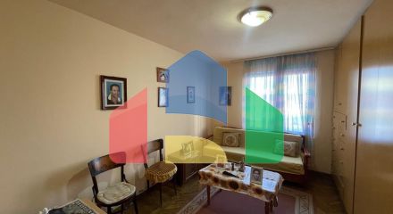 2+1 с балконом, Центр р-н Дворца Спорта, 156 м.кв 2+1 с балконом, Центр р-н Дворца Спорта, 156 м.кв