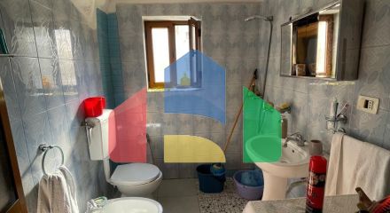 2+1 с балконом, Центр р-н Дворца Спорта, 156 м.кв 2+1 с балконом, Центр р-н Дворца Спорта, 156 м.кв