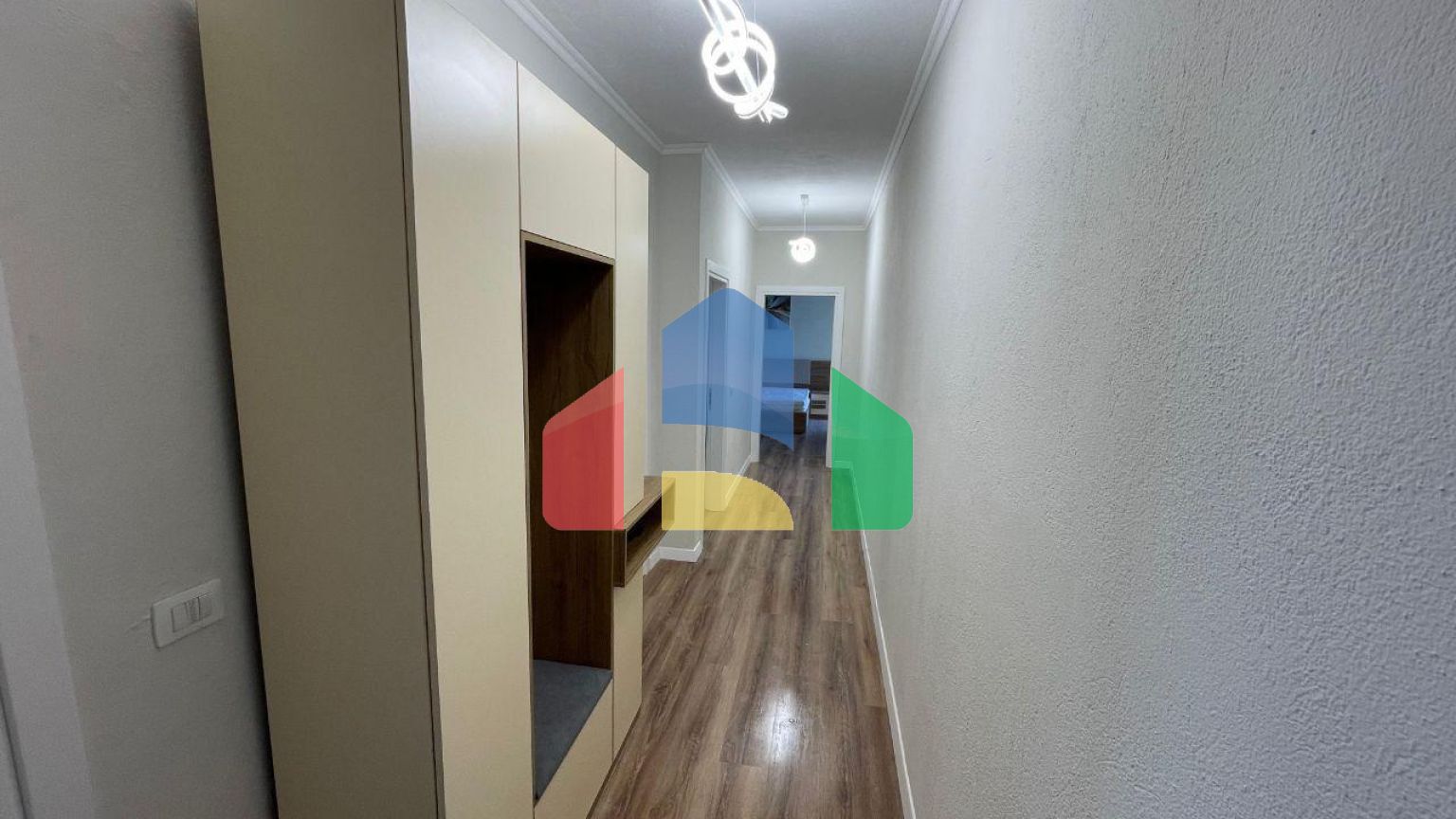 2+1 с балконом, р-н Пляж Иллирия, 82 м.кв