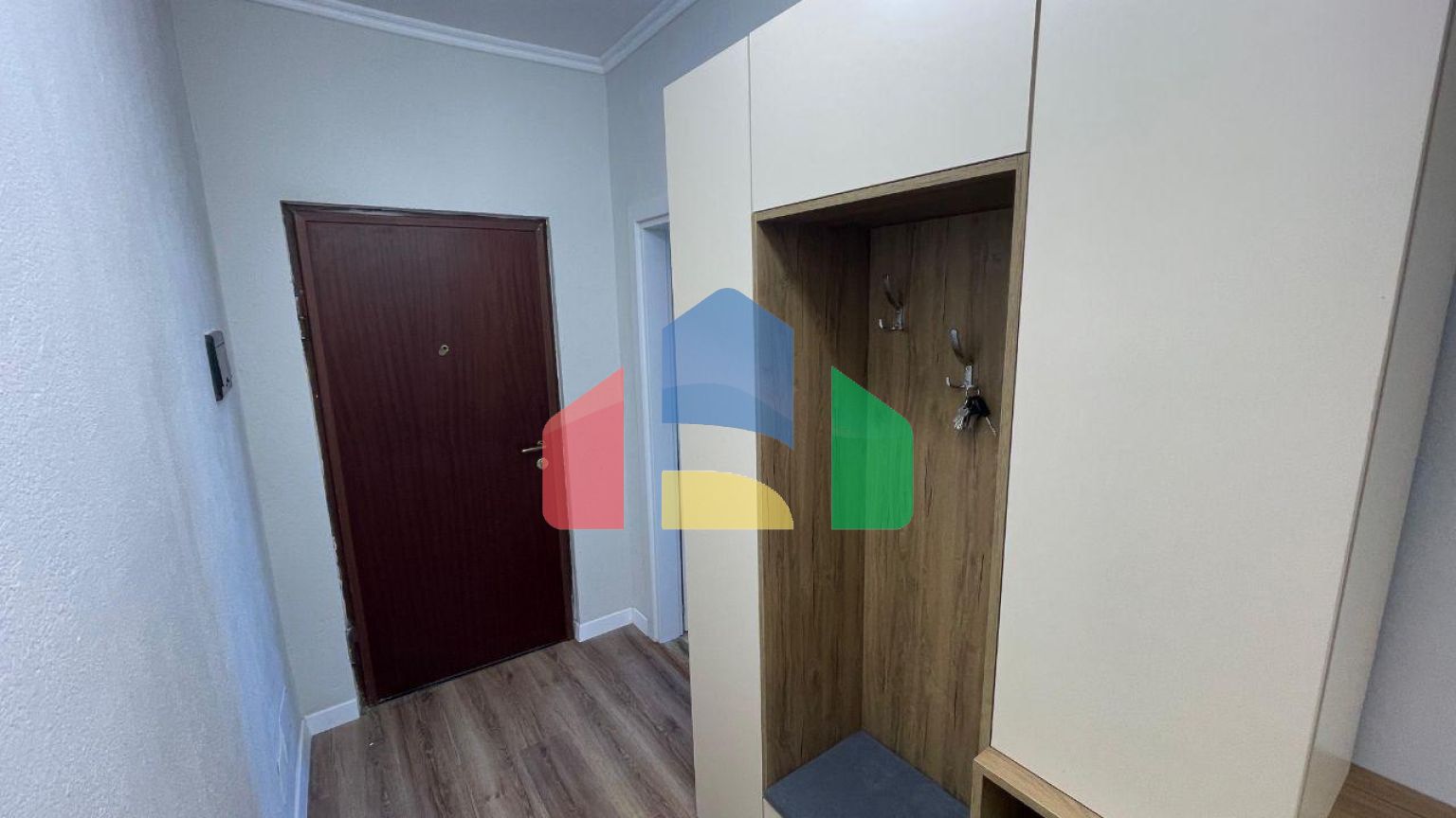 2+1 с балконом, р-н Пляж Иллирия, 82 м.кв