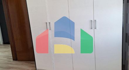1+1 с балконом, р-н Пляж, 75 м.кв