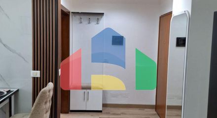 1+1 с балконом, р-н Пляж, 75 м.кв