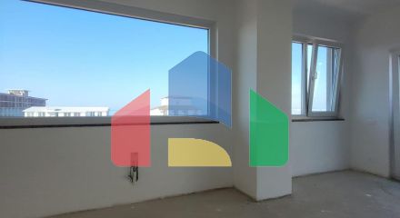 Пентхаус 2+1 с террасой, р-н Голем, 90 м.кв