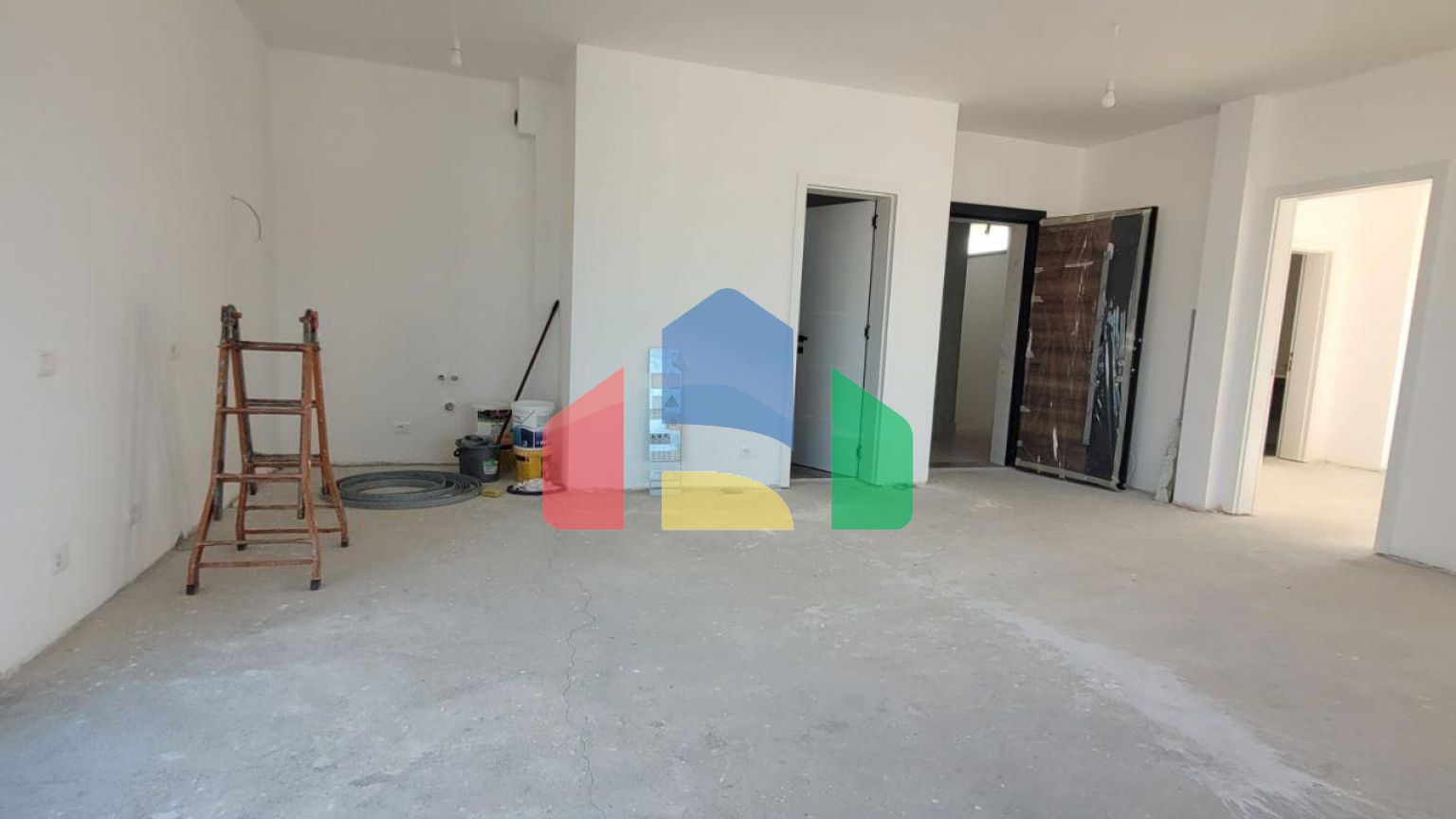 Пентхаус 2+1 с террасой, р-н Голем, 90 м.кв