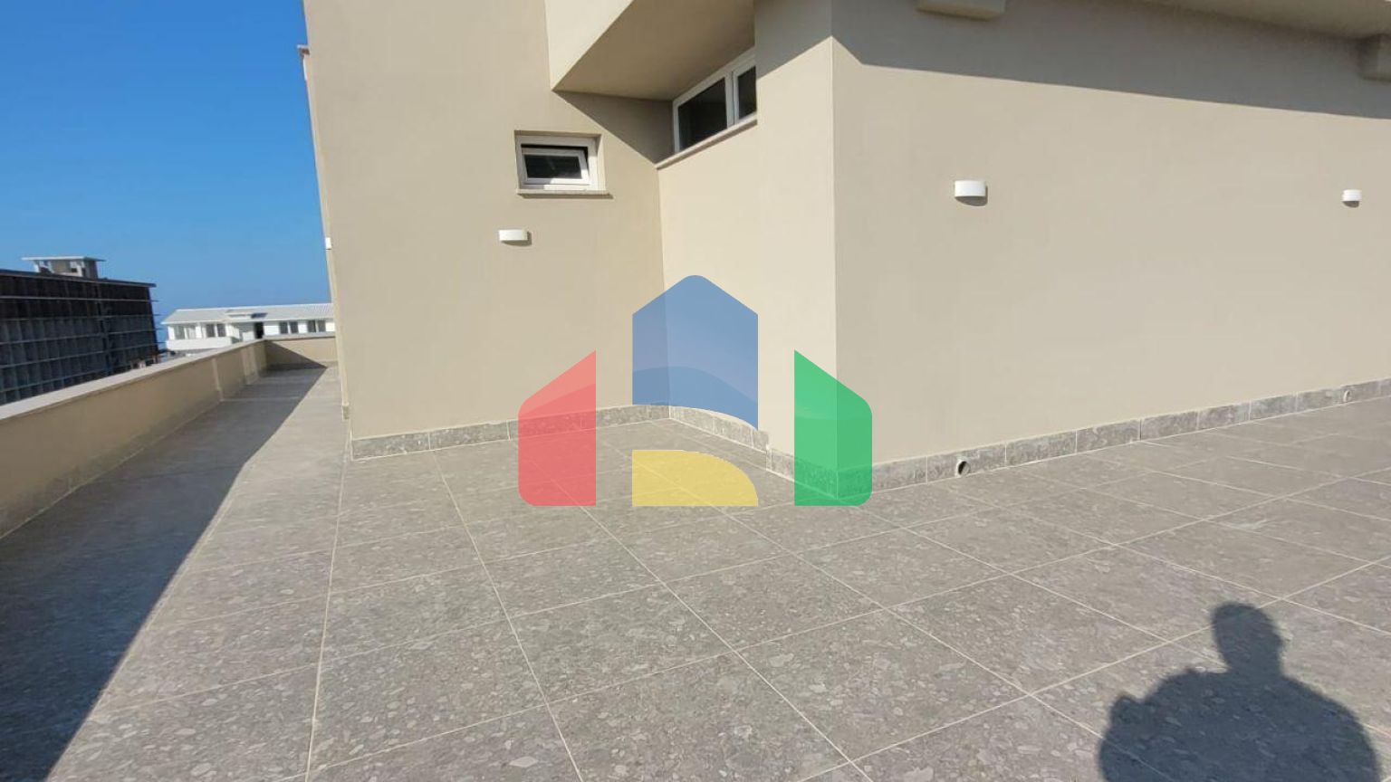 Пентхаус 2+1 с террасой, р-н Голем, 90 м.кв