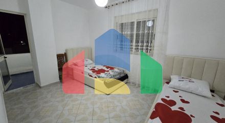 2+1 с балконом, р-н Пляж, 92 м.кв